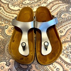 Gizeh Birkenstock sandal